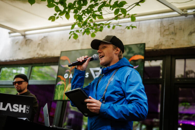 Kristofer mängul