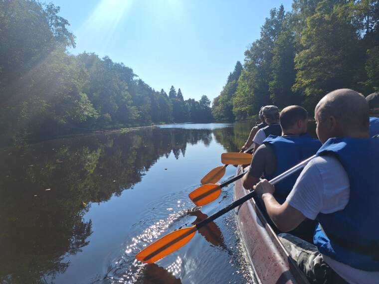 360 KRAADI hiigelkanuu