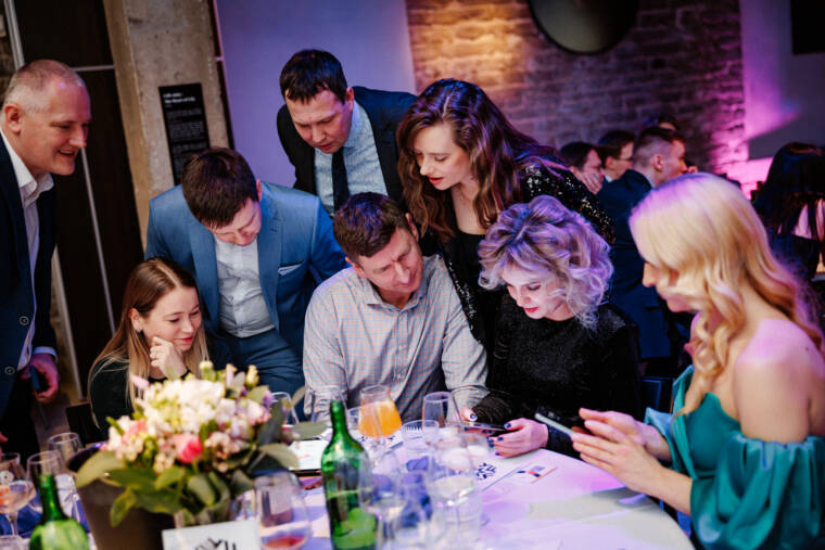 360 KRAADI meeskonnamäng Nutikad tehingud